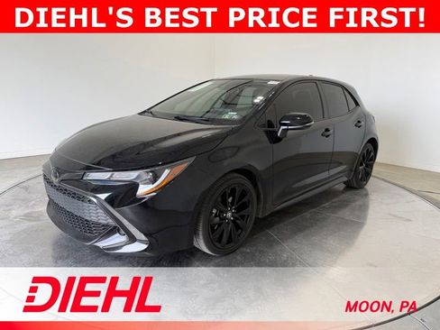 Used 2021 Toyota Corolla SE FWD image 3