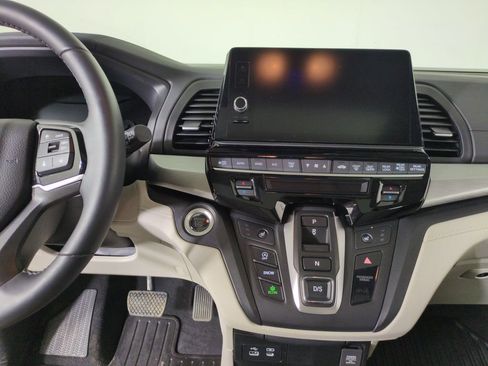 Certified 2025 Honda Odyssey EX-L image 21