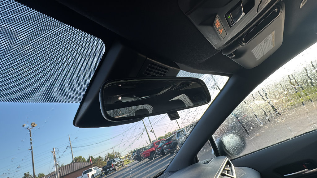 Used 2025 Toyota Corolla SE FWD image 26