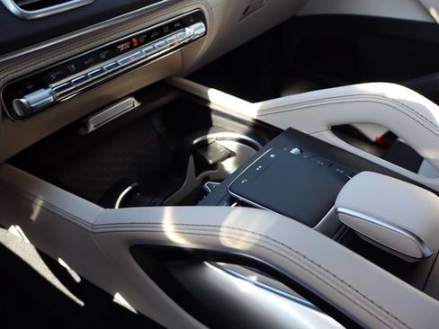 New 2025 Mercedes-Benz GLE 53 AMG 4MATIC image 10