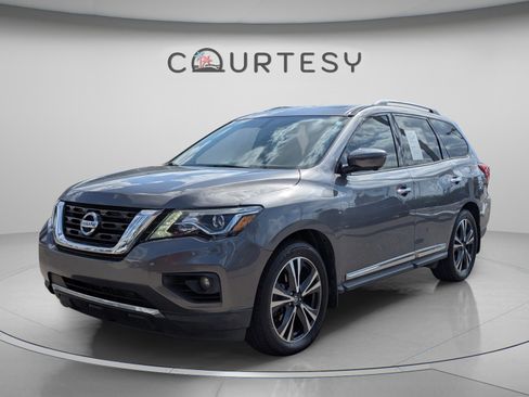 Used 2020 Nissan Pathfinder Platinum AWD/4WD image 1