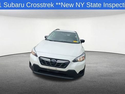 Used 2021 Subaru Crosstrek 2.0i AWD/4WD image 3