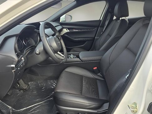 New 2026 MAZDA MAZDA3 2.5 S Hatchback w/ Premium Pkg image 11