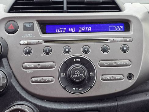 Used 2013 Honda Fit image 14