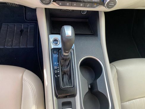 Used 2019 Nissan Altima 2.5 Platinum AWD/4WD image 35