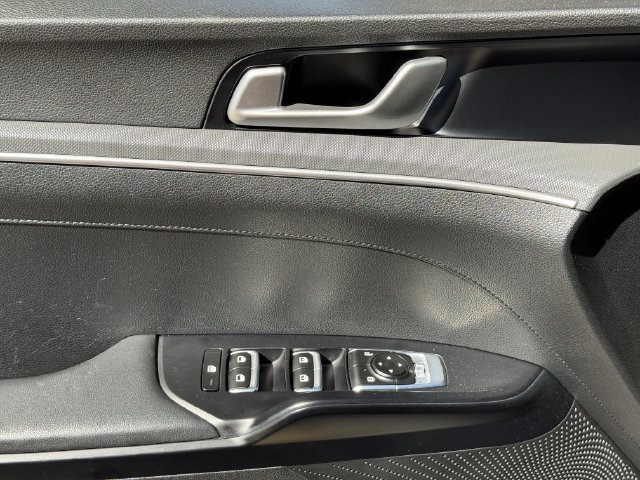 Used 2023 Kia K5 GT-Line FWD image 22