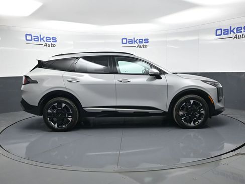 New 2026 Kia Sportage SX image 9