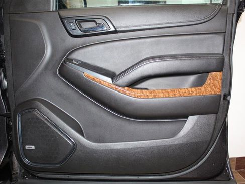 Used 2015 Chevrolet Tahoe LTZ image 32