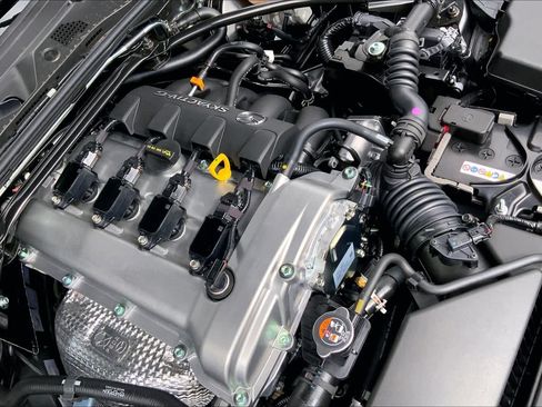 New 2026 MAZDA MX-5 Miata RF Grand Touring RWD image 17