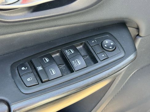 Used 2014 Jeep Cherokee Limited FWD image 7