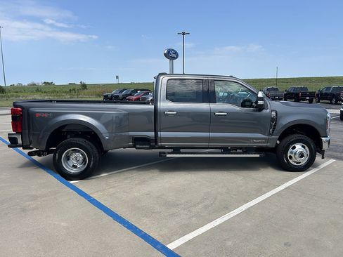 New 2026 Ford F350 Lariat w/ Lariat Premium Package AWD/4WD image 7