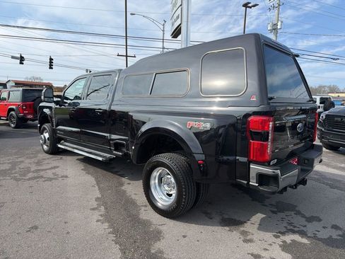 Used 2023 Ford F350 Lariat w/ FX4 Off-Road Package image 4