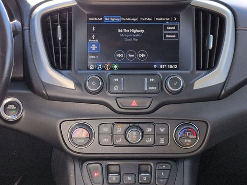 Used 2019 GMC Terrain SLT image 13