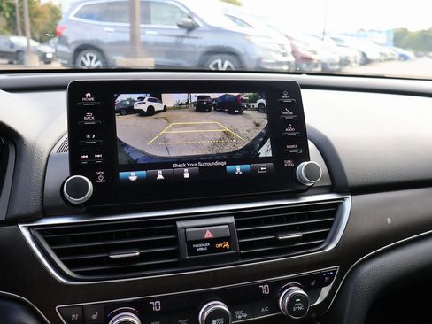 Certified 2019 Honda Accord Touring image 21