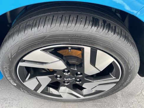 Used 2023 Kia Soul GT-Line image 24