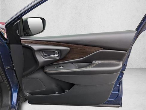 Used 2021 Nissan Murano Platinum w/ Cargo Package image 28