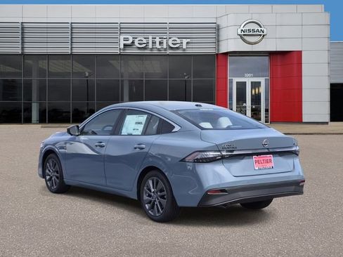 New 2026 Nissan Sentra SL w/ Floor Mat Package image 3