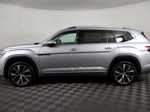 Used 2024 Volkswagen Atlas SEL Premium R-Line AWD/4WD image 13