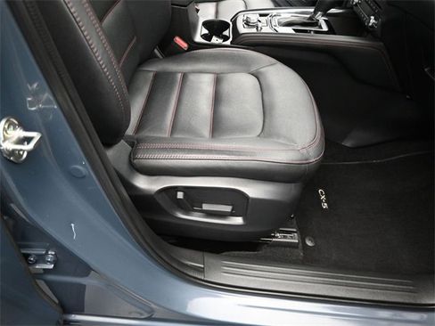 Used 2024 MAZDA CX-5 Carbon Edition image 36