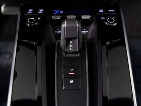 Certified 2026 Porsche 911 Carrera 4 GTS AWD/4WD image 29