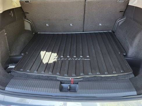 Certified 2025 Nissan Rogue SV AWD/4WD image 22