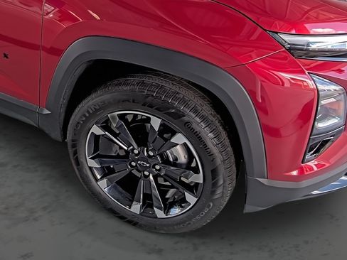 Certified 2026 Chevrolet Equinox RS w/ Safety and Technology Package FWD image 16