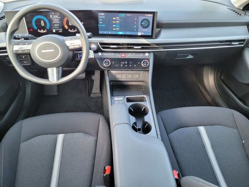 Certified 2025 Hyundai Sonata SEL AWD/4WD image 17