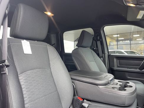 New 2025 RAM 2500 Tradesman AWD/4WD image 19