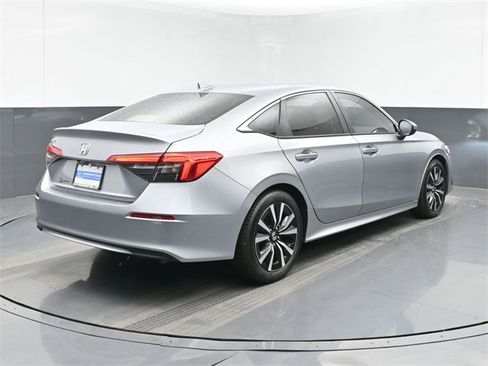 Used 2022 Honda Civic EX image 10