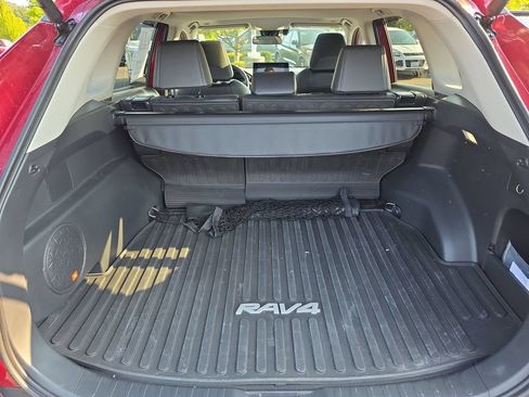 Used 2025 Toyota RAV4 XLE Premium w/ Weather Package AWD/4WD image 33