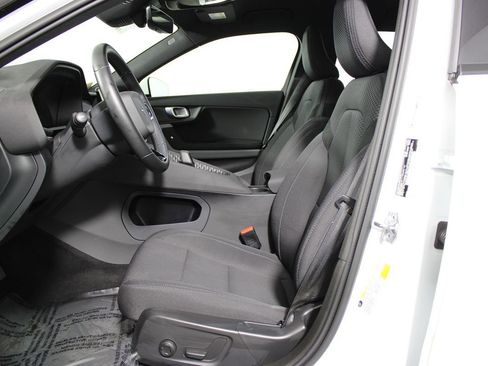 Used 2022 Polestar Polestar 2 image 8