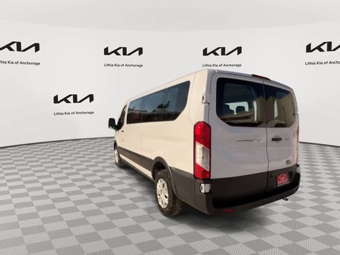 Used 2023 Ford Transit 350 XLT image 6