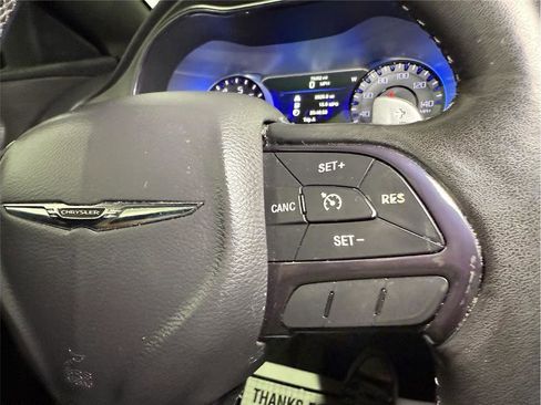 Used 2016 Chrysler 200 S w/ Navigation & Sound Group I image 33