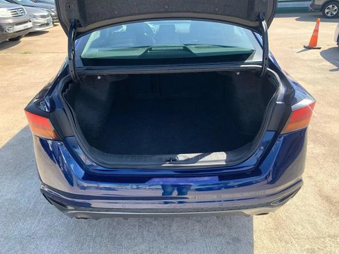 Used 2022 Nissan Altima 2.5 SR FWD image 19