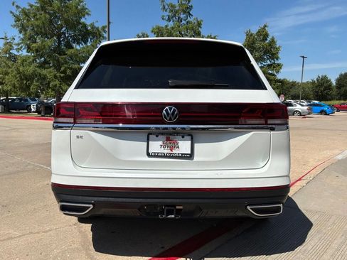 Used 2026 Volkswagen Atlas SE FWD image 7