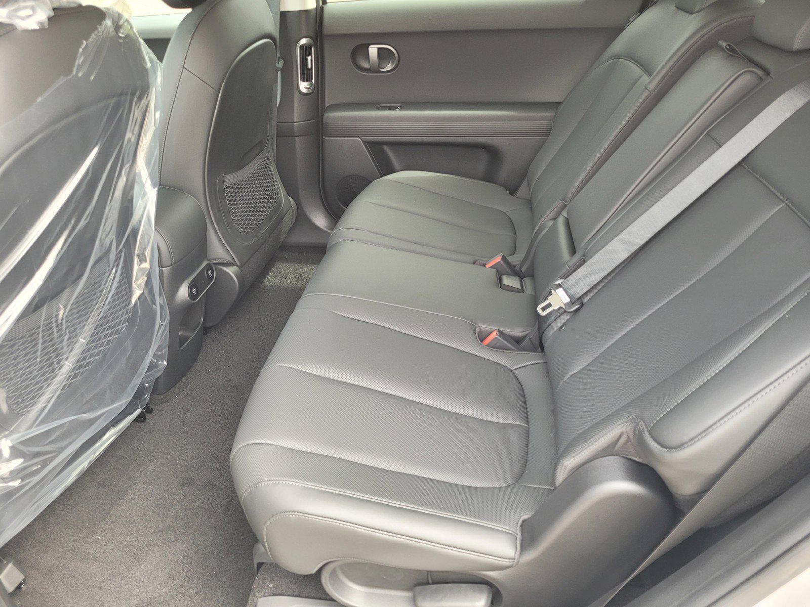 New 2026 Hyundai Ioniq 5 SEL RWD image 9
