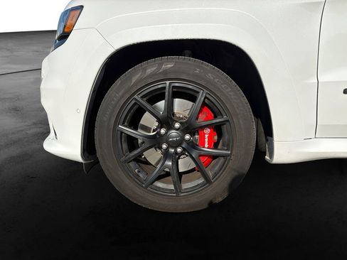 Used 2019 Jeep Grand Cherokee SRT AWD/4WD image 12