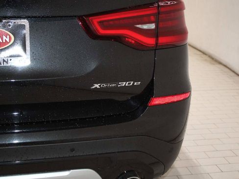 Used 2021 BMW X3 xDrive30e w/ Convenience Package image 7