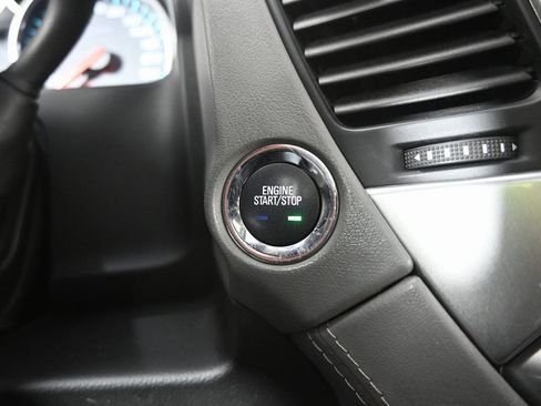 Used 2019 Chevrolet Tahoe LT w/ LT Signature Package image 33