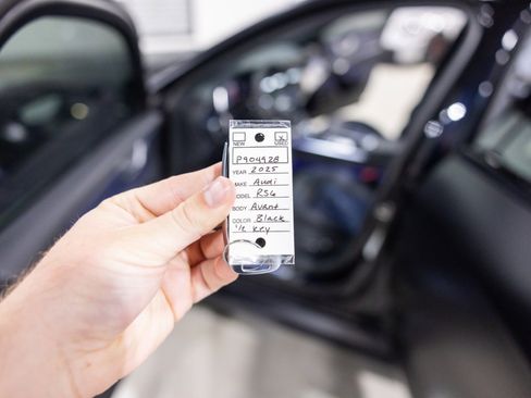 Used 2025 Audi RS 6 performance image 49