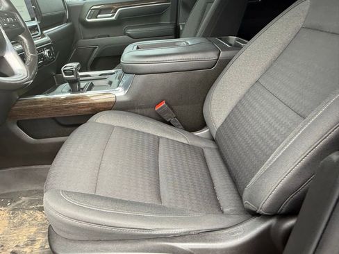 Used 2022 GMC Sierra 1500 Elevation image 11