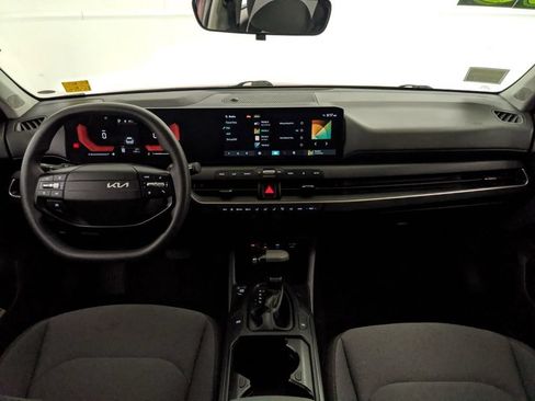 Used 2025 Kia K4 FWD image 7