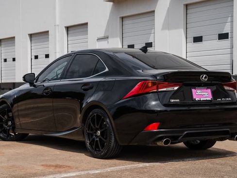 Used 2017 Lexus IS 300 F Sport w/ F Sport Package AWD/4WD image 9