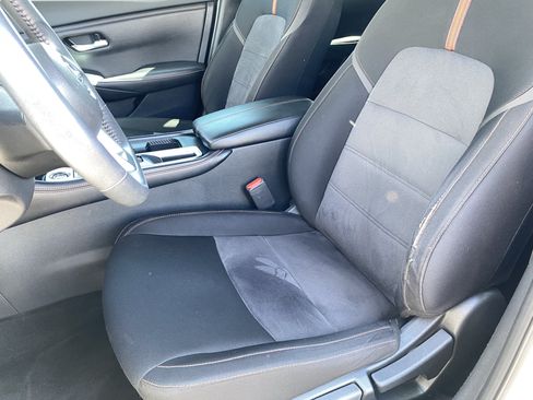 Used 2020 Nissan Sentra SR w/ Electronics Package FWD image 15
