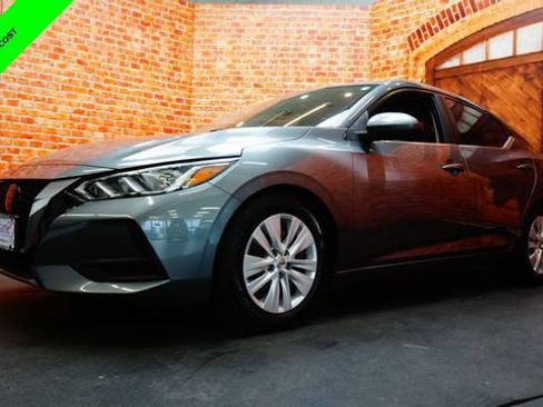 Certified 2020 Nissan Sentra S FWD image 3