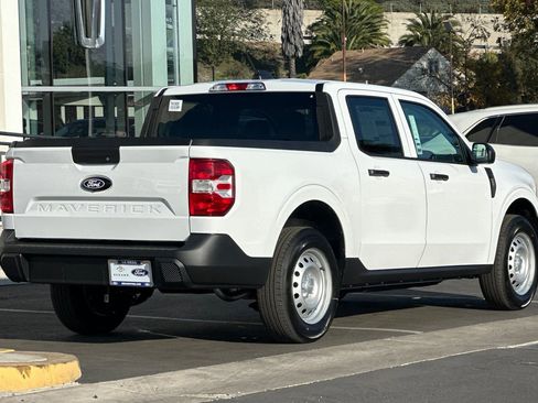 New 2026 Ford Maverick XL image 3