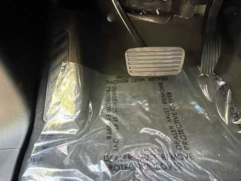 Certified 2025 Cadillac Escalade Sport Platinum w/ LPO, Floor Liner Package image 22