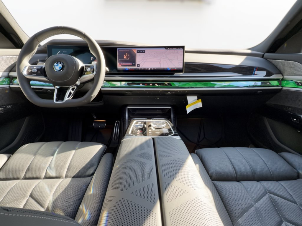 Used 2026 BMW 740i xDrive w/ Executive Package AWD/4WD image 17