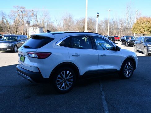 Used 2021 Ford Escape Titanium image 7