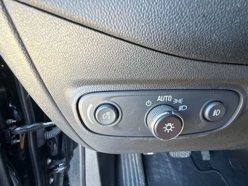 Certified 2023 Chevrolet Equinox Premier AWD/4WD image 18